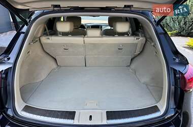 Позашляховик / Кросовер Infiniti QX70 2013 в 