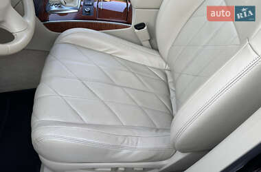 Позашляховик / Кросовер Infiniti QX70 2013 в 