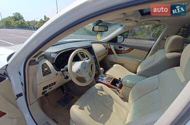 Внедорожник / Кроссовер Infiniti QX70 2014 в 
