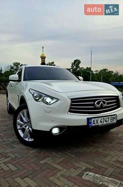 Позашляховик / Кросовер Infiniti QX70 2014 в Харкові