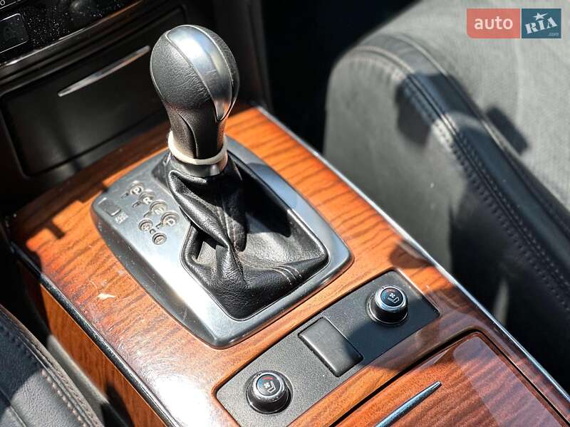 Позашляховик / Кросовер Infiniti QX70 2016 в Одесі