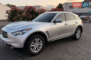 Позашляховик / Кросовер Infiniti QX70 2015 в Полтаві