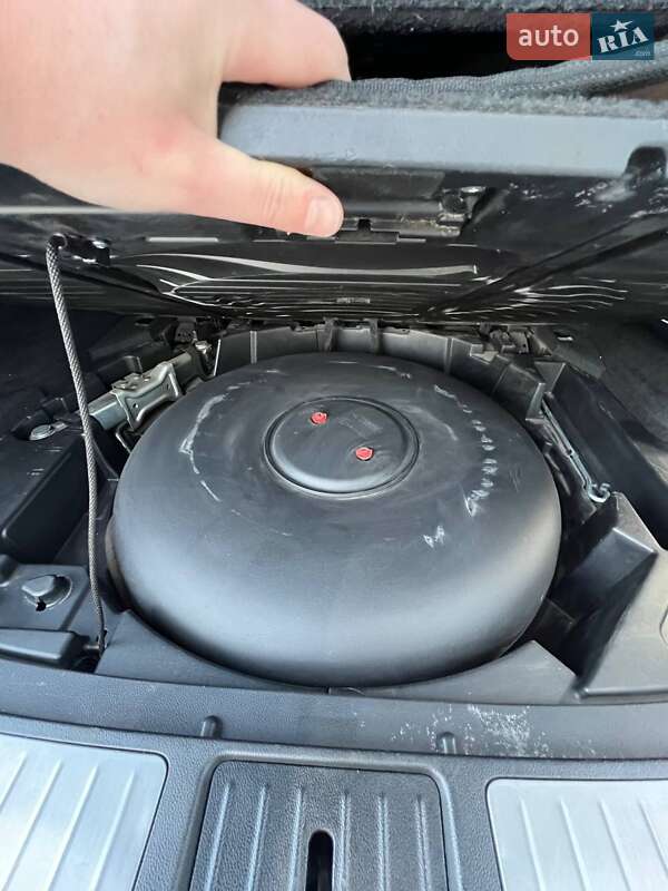 Внедорожник / Кроссовер Infiniti QX70 2013 в Киеве