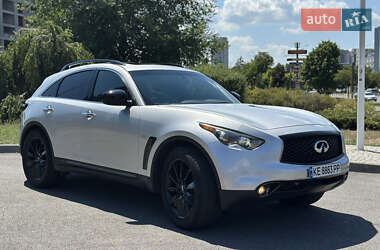 Внедорожник / Кроссовер Infiniti QX70 2016 в Днепре