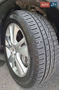 Внедорожник / Кроссовер Infiniti QX70 2014 в 