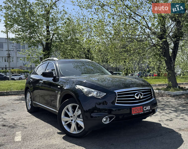 Позашляховик / Кросовер Infiniti QX70 2015 в Києві
