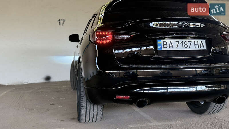 Внедорожник / Кроссовер Infiniti QX70 2017 в Кропивницком