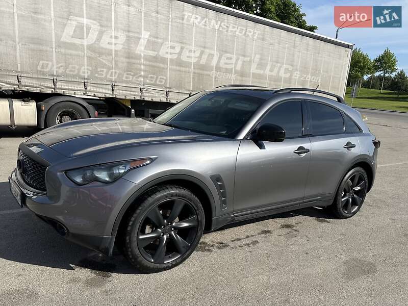 Внедорожник / Кроссовер Infiniti QX70 2017 в Днепре фото 2 Внедорожник / Кроссовер Infiniti QX70 2017 в Днепре