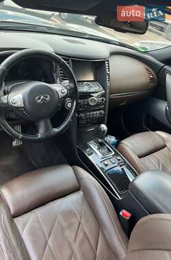 Внедорожник / Кроссовер Infiniti QX70 2015 в Киеве