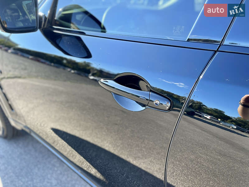 Внедорожник / Кроссовер Infiniti QX70 2013 в Харькове