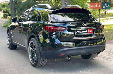 Внедорожник / Кроссовер Infiniti QX70 2014 в 