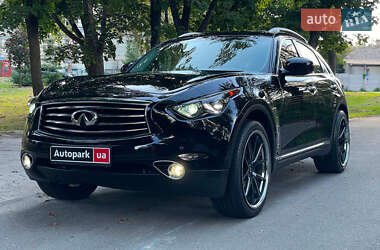 Позашляховик / Кросовер Infiniti QX70 2014 в Києві