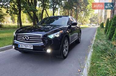 Внедорожник / Кроссовер Infiniti QX70 2015 в Чернигове