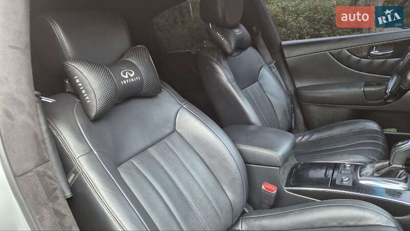 Внедорожник / Кроссовер Infiniti QX70 2015 в Харькове фото 21 Внедорожник / Кроссовер Infiniti QX70 2015 в Харькове