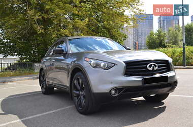 Позашляховик / Кросовер Infiniti QX70 2014 в Києві