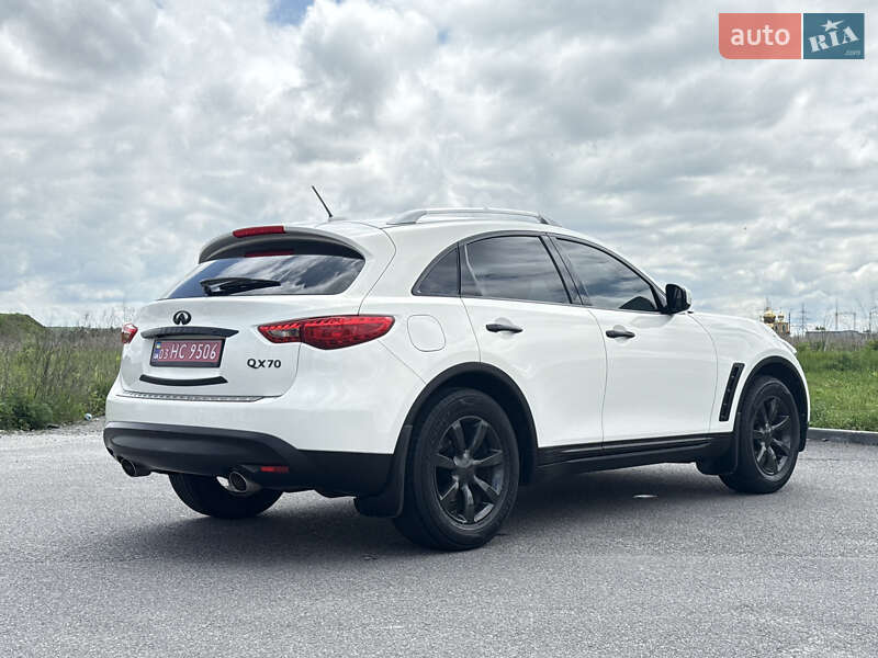 Внедорожник / Кроссовер Infiniti QX70 2016 в Виннице