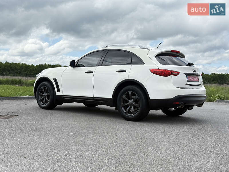 Внедорожник / Кроссовер Infiniti QX70 2016 в Виннице