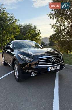 Внедорожник / Кроссовер Infiniti QX70 2016 в Киеве