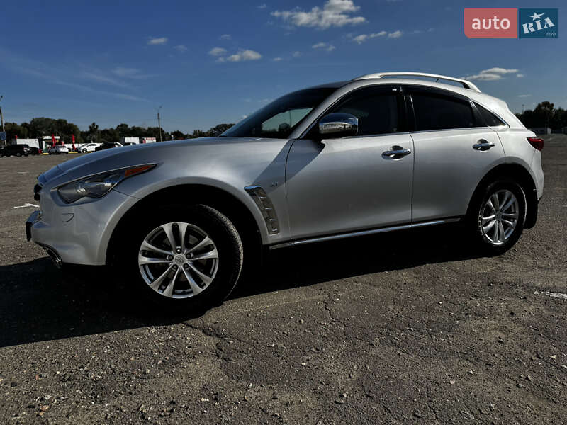 Внедорожник / Кроссовер Infiniti QX70 2013 в Киеве фото 21 Внедорожник / Кроссовер Infiniti QX70 2013 в Киеве