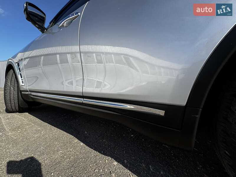 Внедорожник / Кроссовер Infiniti QX70 2013 в Киеве фото 32 Внедорожник / Кроссовер Infiniti QX70 2013 в Киеве