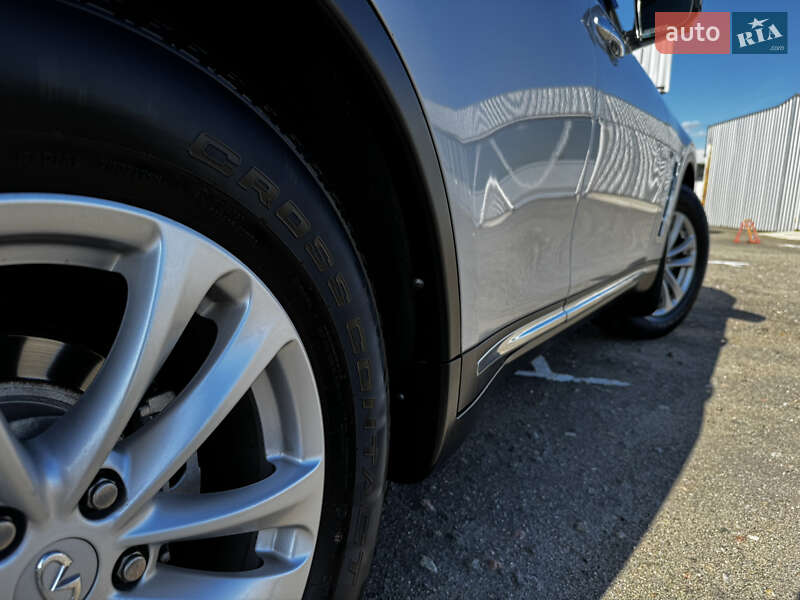 Внедорожник / Кроссовер Infiniti QX70 2013 в Киеве фото 56 Внедорожник / Кроссовер Infiniti QX70 2013 в Киеве