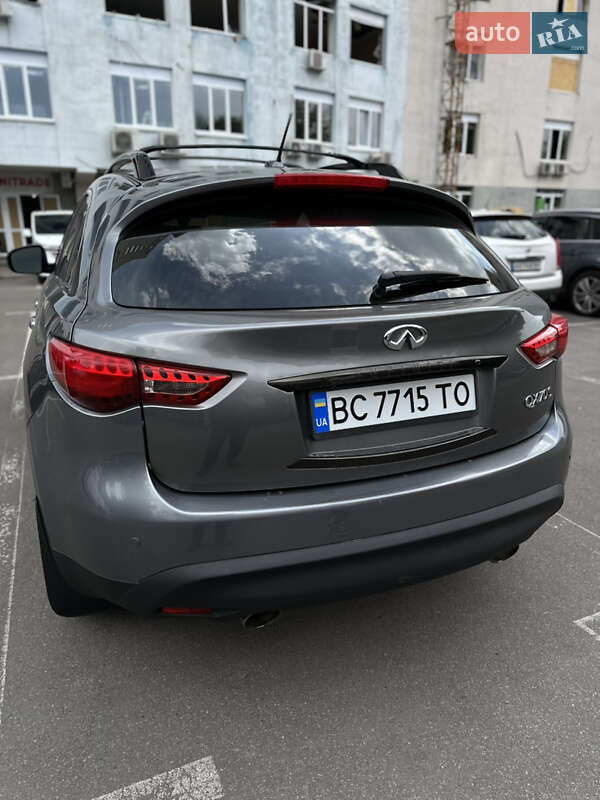 Внедорожник / Кроссовер Infiniti QX70 2017 в Киеве