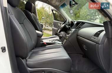 Позашляховик / Кросовер Infiniti QX70 2016 в 