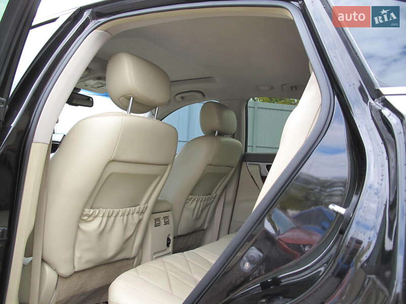 Позашляховик / Кросовер Infiniti QX70 2013 в Києві