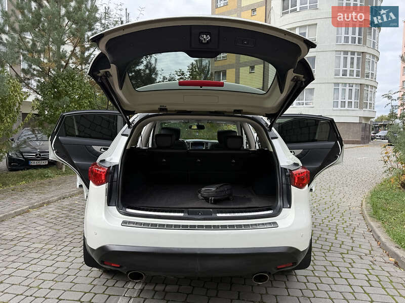 Внедорожник / Кроссовер Infiniti QX70 2016 в Тернополе фото 27 Внедорожник / Кроссовер Infiniti QX70 2016 в Тернополе