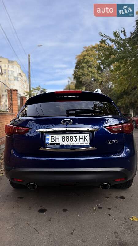 Внедорожник / Кроссовер Infiniti QX70 2016 в Одессе фото 66 Внедорожник / Кроссовер Infiniti QX70 2016 в Одессе