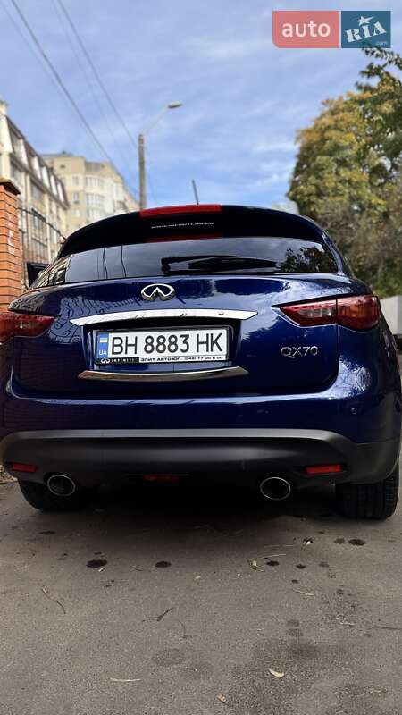 Внедорожник / Кроссовер Infiniti QX70 2016 в Одессе фото 73 Внедорожник / Кроссовер Infiniti QX70 2016 в Одессе