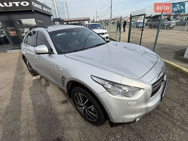 Внедорожник / Кроссовер Infiniti QX70 2015 в Киеве