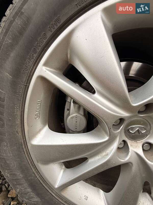 Позашляховик / Кросовер Infiniti QX70 2016 в Івано-Франківську