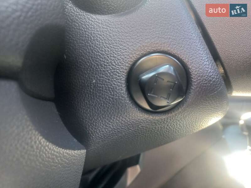 Внедорожник / Кроссовер Infiniti QX70 2013 в Хмельницком