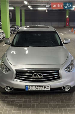 Позашляховик / Кросовер Infiniti QX70 2016 в Києві