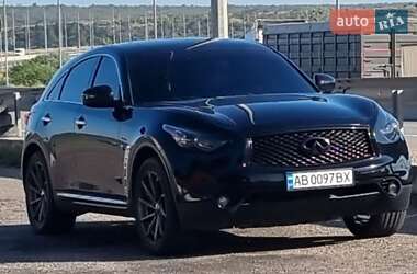Позашляховик / Кросовер Infiniti QX70 2016 в Вінниці