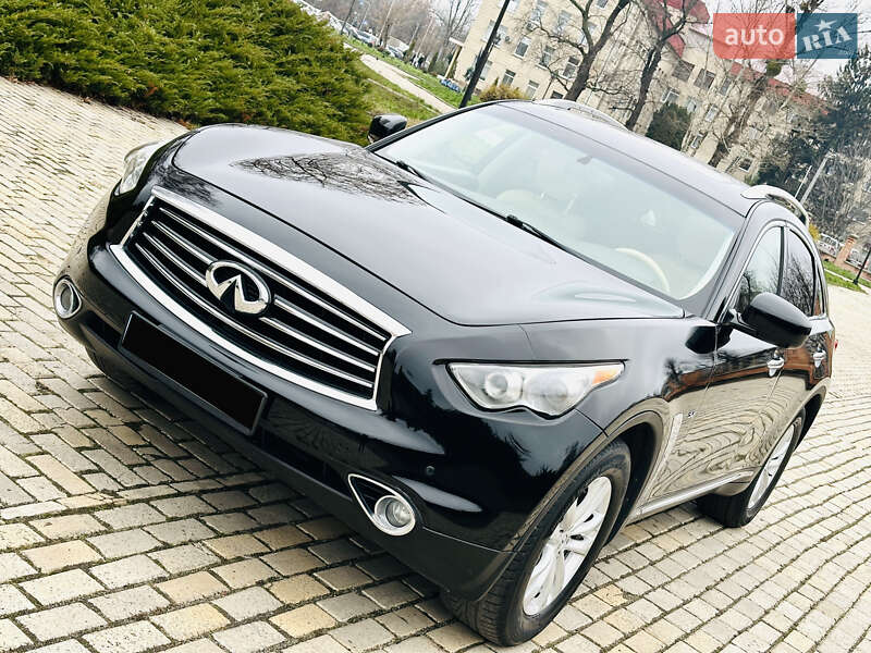 Позашляховик / Кросовер Infiniti QX70 2014 в Білій Церкві