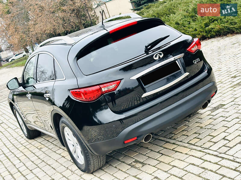 Позашляховик / Кросовер Infiniti QX70 2014 в Білій Церкві