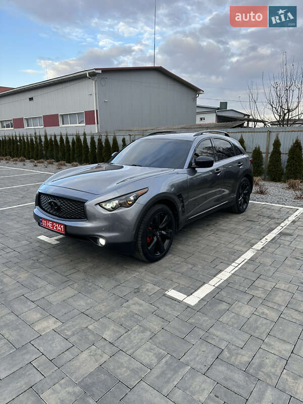 Infiniti QX70 2016