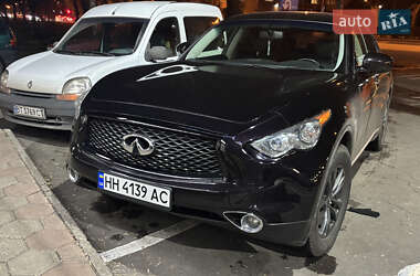 Внедорожник / Кроссовер Infiniti QX70 2016 в Одессе