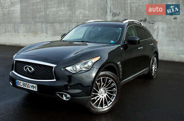 Позашляховик / Кросовер Infiniti QX70 2015 в Львові