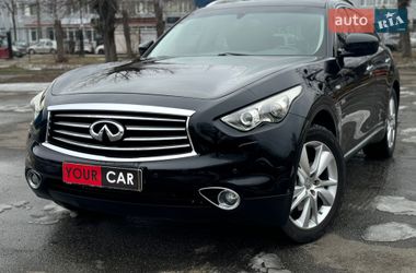 Внедорожник / Кроссовер Infiniti QX70 2015 в Киеве