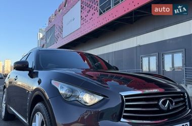 Внедорожник / Кроссовер Infiniti QX70 2016 в Киеве