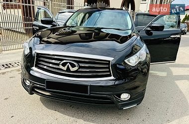 Внедорожник / Кроссовер Infiniti QX70 2016 в Грушево