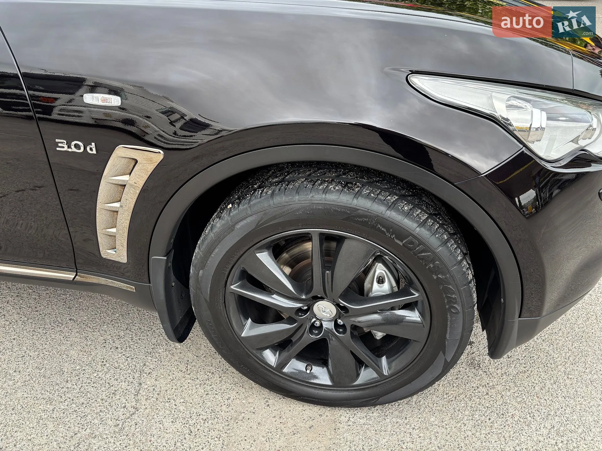 2016 Infiniti QX70 - мініатюра 9