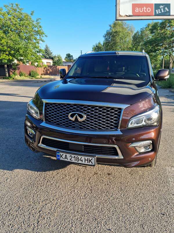 Infiniti QX80 2016