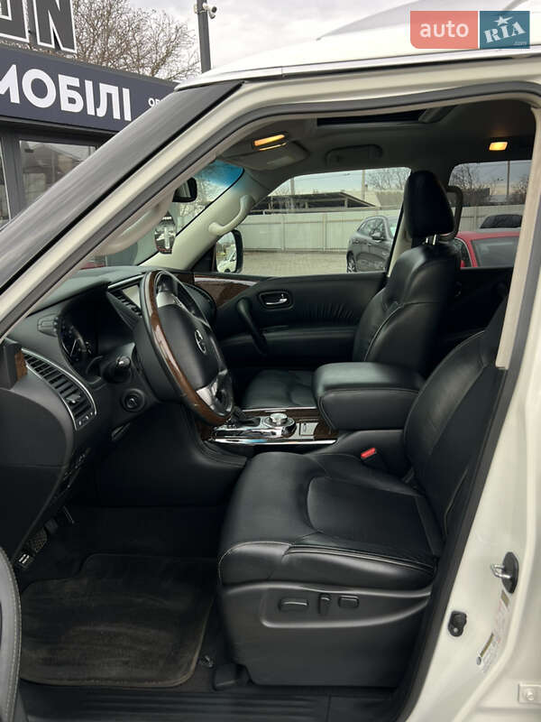 Внедорожник / Кроссовер Infiniti QX80 2016 в Черновцах