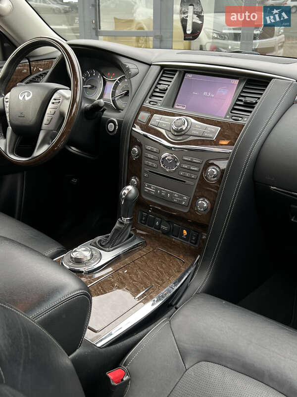 Внедорожник / Кроссовер Infiniti QX80 2016 в Черновцах