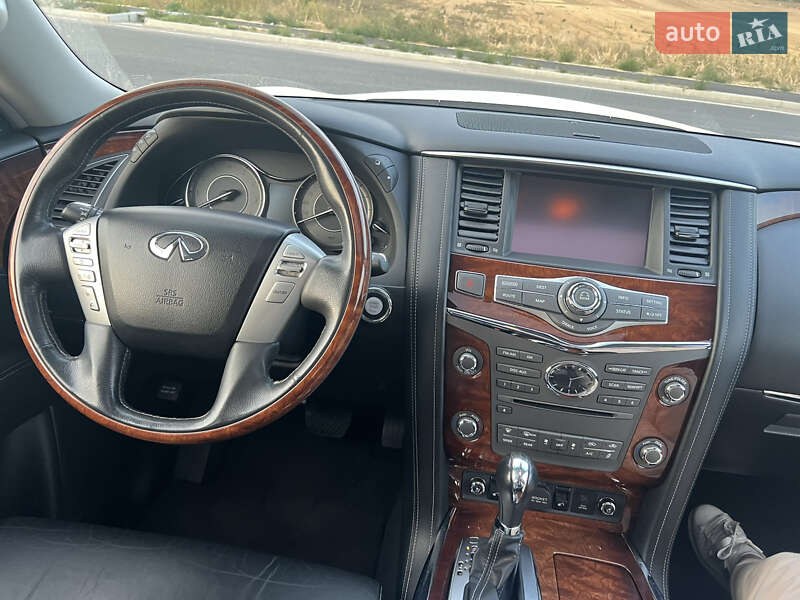 Внедорожник / Кроссовер Infiniti QX80 2015 в Киеве