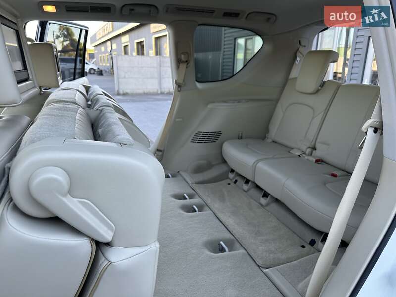 Позашляховик / Кросовер Infiniti QX80 2015 в Києві